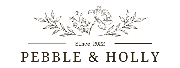 Pebble & Holly
